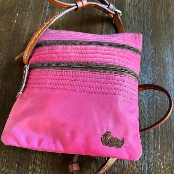 Dooney & Bourke cross body bag - Picture 6 of 12
